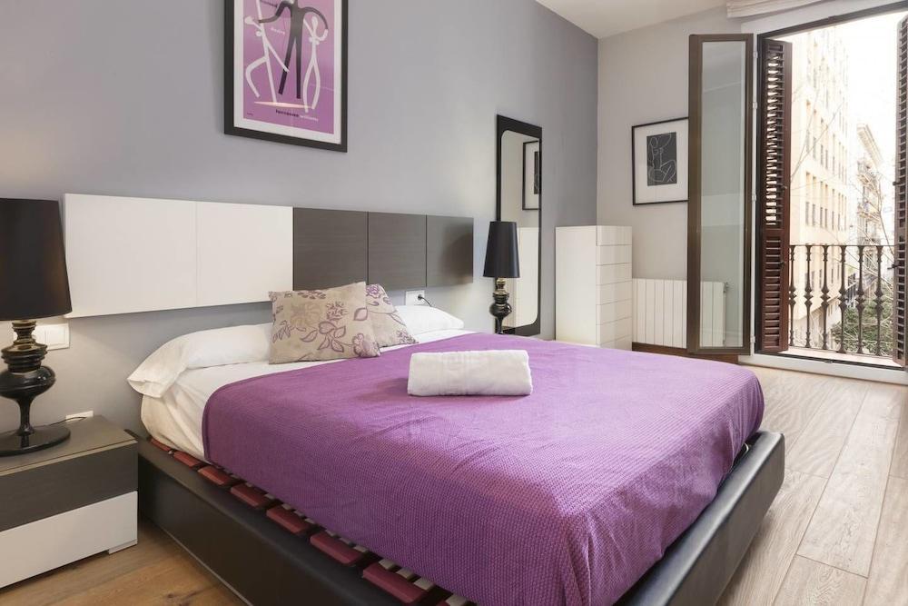 Akira Flats Roger De Flor Chic Apartment Barcelona Bagian luar foto